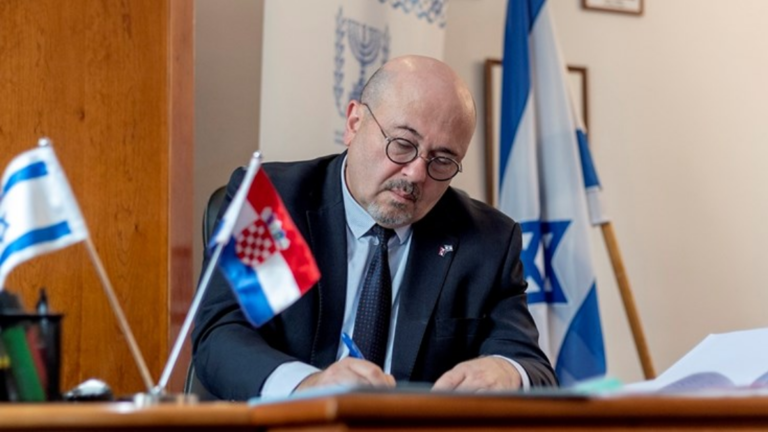 "لسنا مسيحيين".. سفير إسرائيل في كرواتيا يثير أزمة دبلوماسية أوروبية ووزير الخارجية "يتبرأ منه"