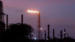 Oil set for third weekly decline as Middle East conflict concerns ebb