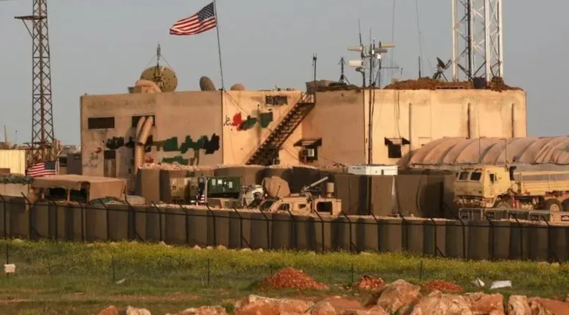 Iraqi armed groups attack US base in Syria