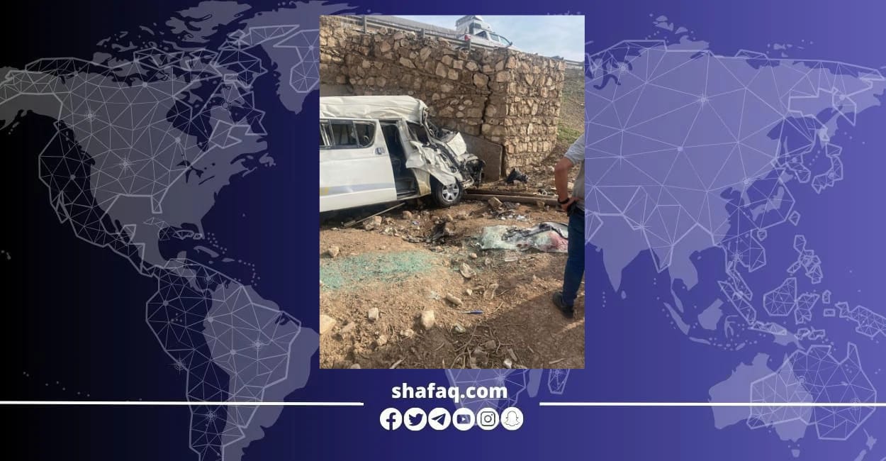 مصرع وإصابة 10 أشخاص بانقلاب باص في إقليم كوردستان
