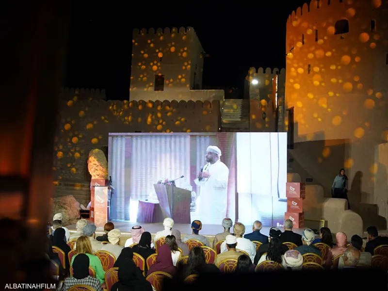 "قارئ البريد" العراقي يفوز بجائزة مهرجان الباطنة السينمائي في عُمان