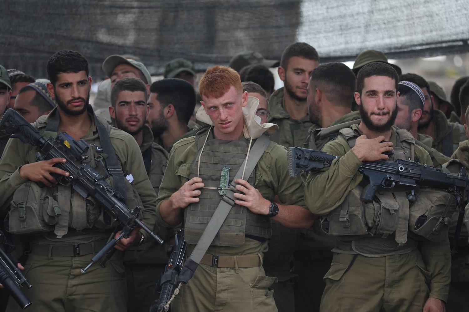 إسرائيل تشمل "شركاء" القتلى العسكريين "المثليّين" بالتعويضات