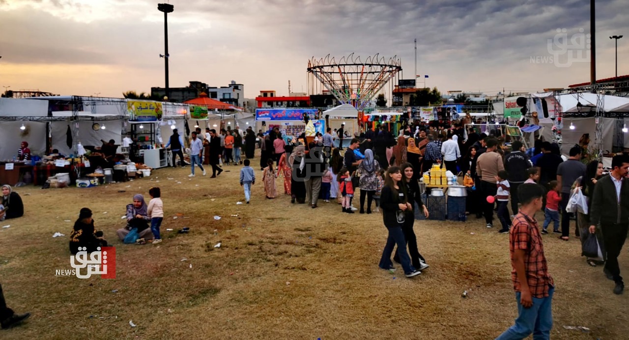 إقبال شعبي على فعاليات مهرجان التسوق الرابع في كلار (صور)
