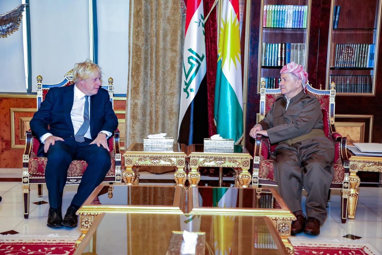 Masoud Barzani, Boris Johnson call for a constitutional approach to Erbil-Baghdad disputes