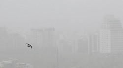 تلوث الهواء يعطل المدارس في ايران