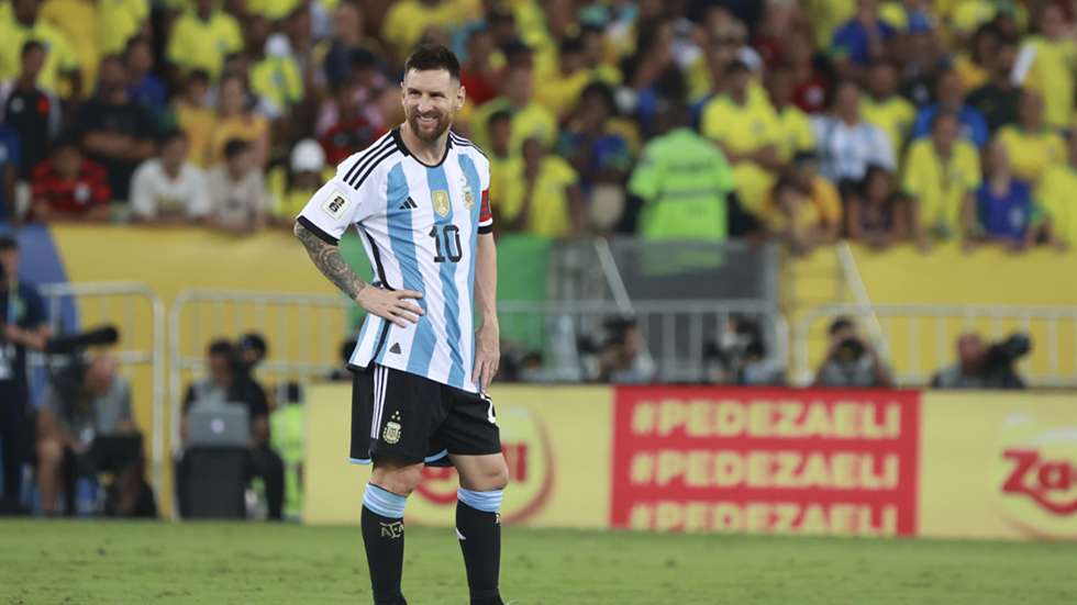 ميسي يرفع شعار التحدي في كوبا أمريكا ويعلق على خوض كأس العالم 2026