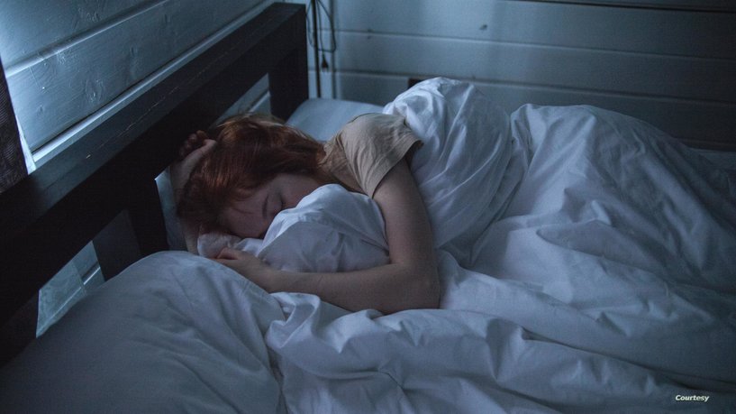 الاستيقاظ ليلا.. دراسة:عدم النوم الكافي يؤدي الى السكتة الدماغية وأمراض القلب