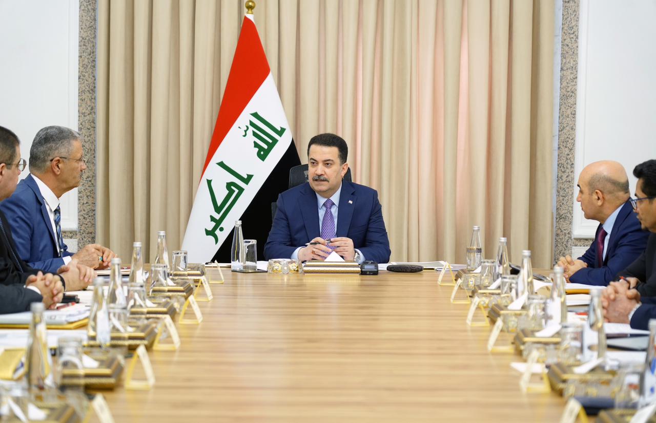 PM Al-Sudani chairs a meeting to revitalize state-owned companies in Iraq