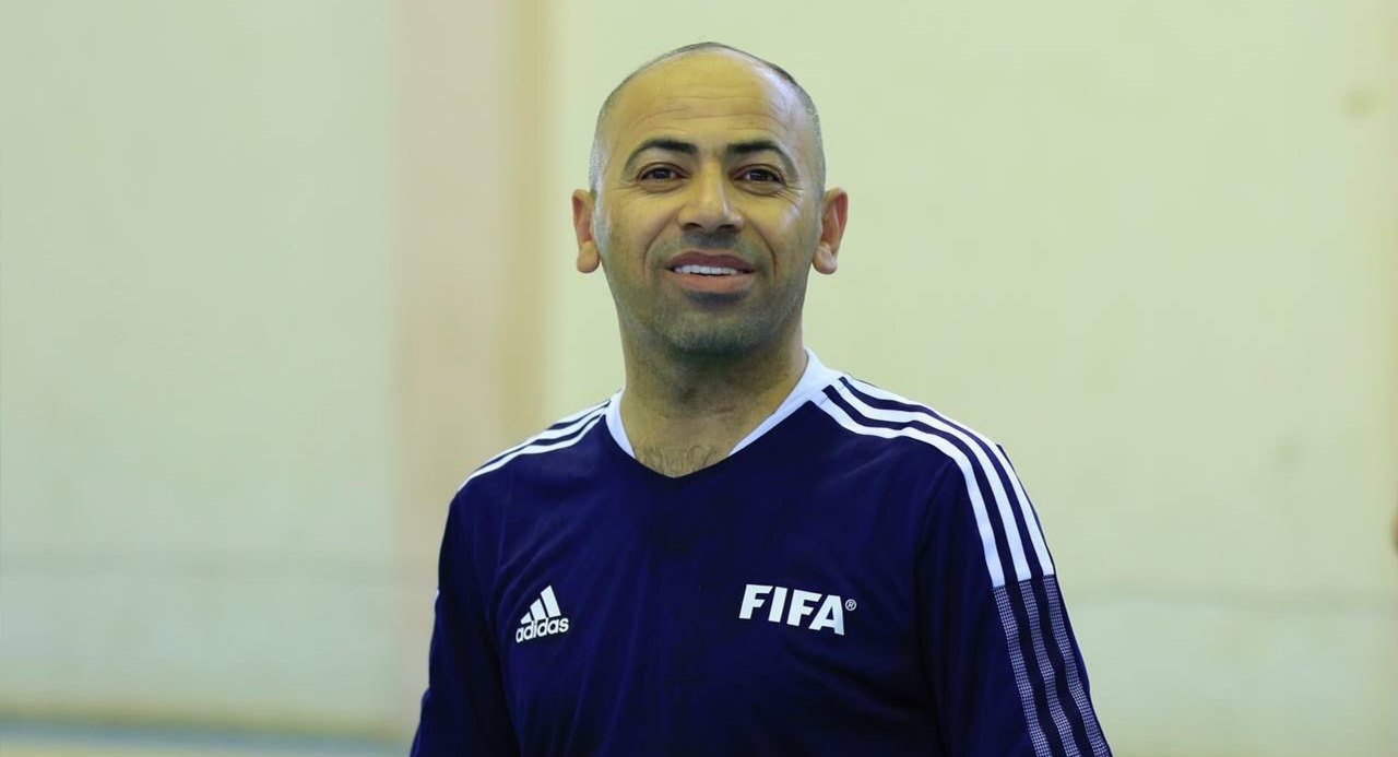 "فيفا" يختار حكماً عراقياً لنهائيات بطولة كأس العالم لكرة الصالات