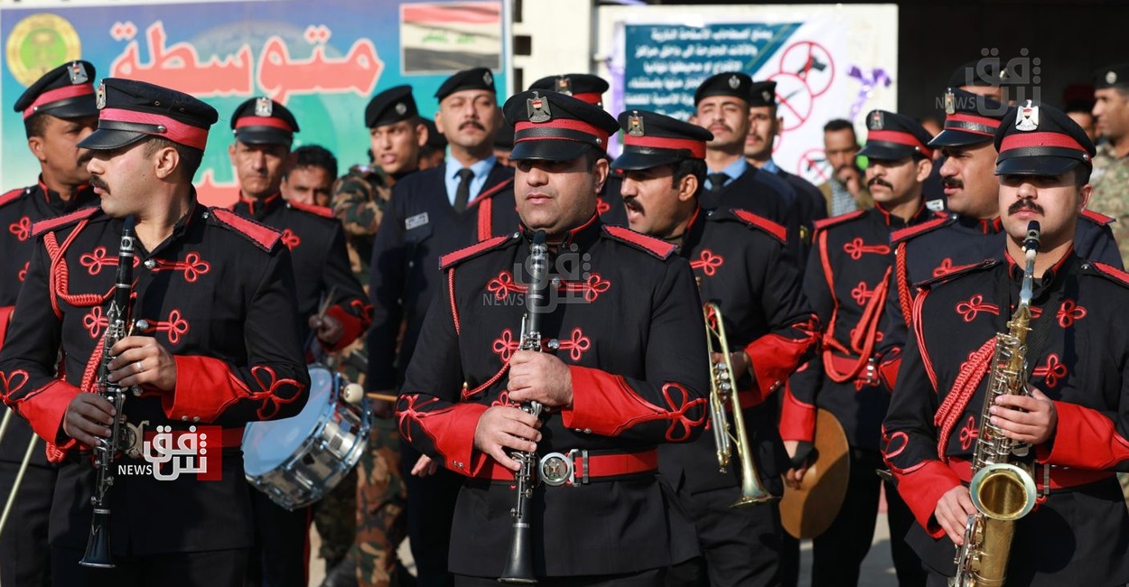 Military musical band joins polling station openings in Iraq's Provincial Elections