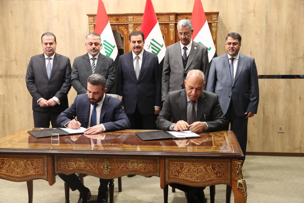 بمعدل 150 مقمق .. العراق يوقع عقد استثمار ومعالجة  الغاز من  حقل "نهر بن عمر"