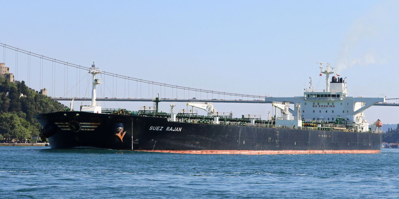 Oil tanker boarded by unidentified individuals in Gulf of Oman