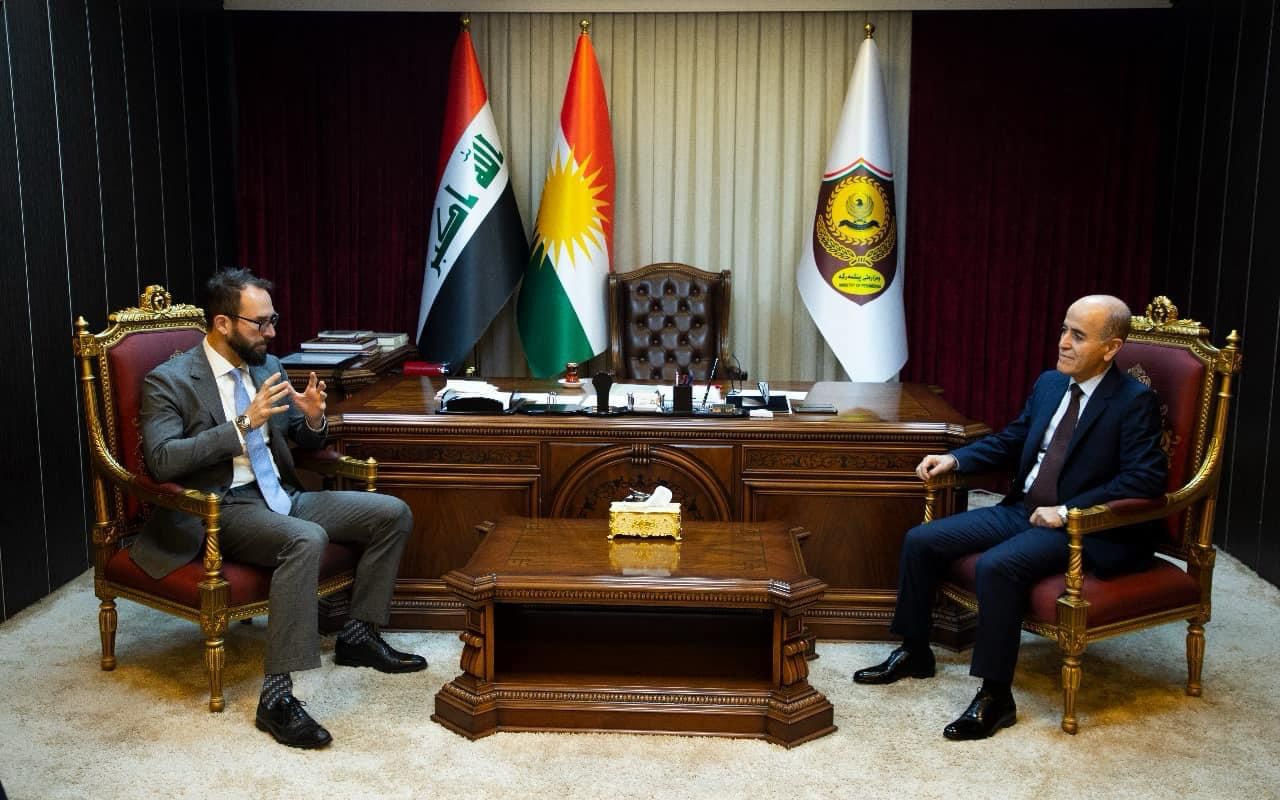 KRG Minister dicuss Peshmerga reforms with US Consul General in Erbil
