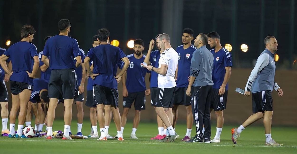 استعدادا لمواجهة اندونيسيا.. المنتخب العراقي يرفع وتيرة تدريباته في الدوحة