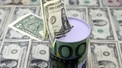 Rising dollar amid interest rates bets, Red Sea tensions