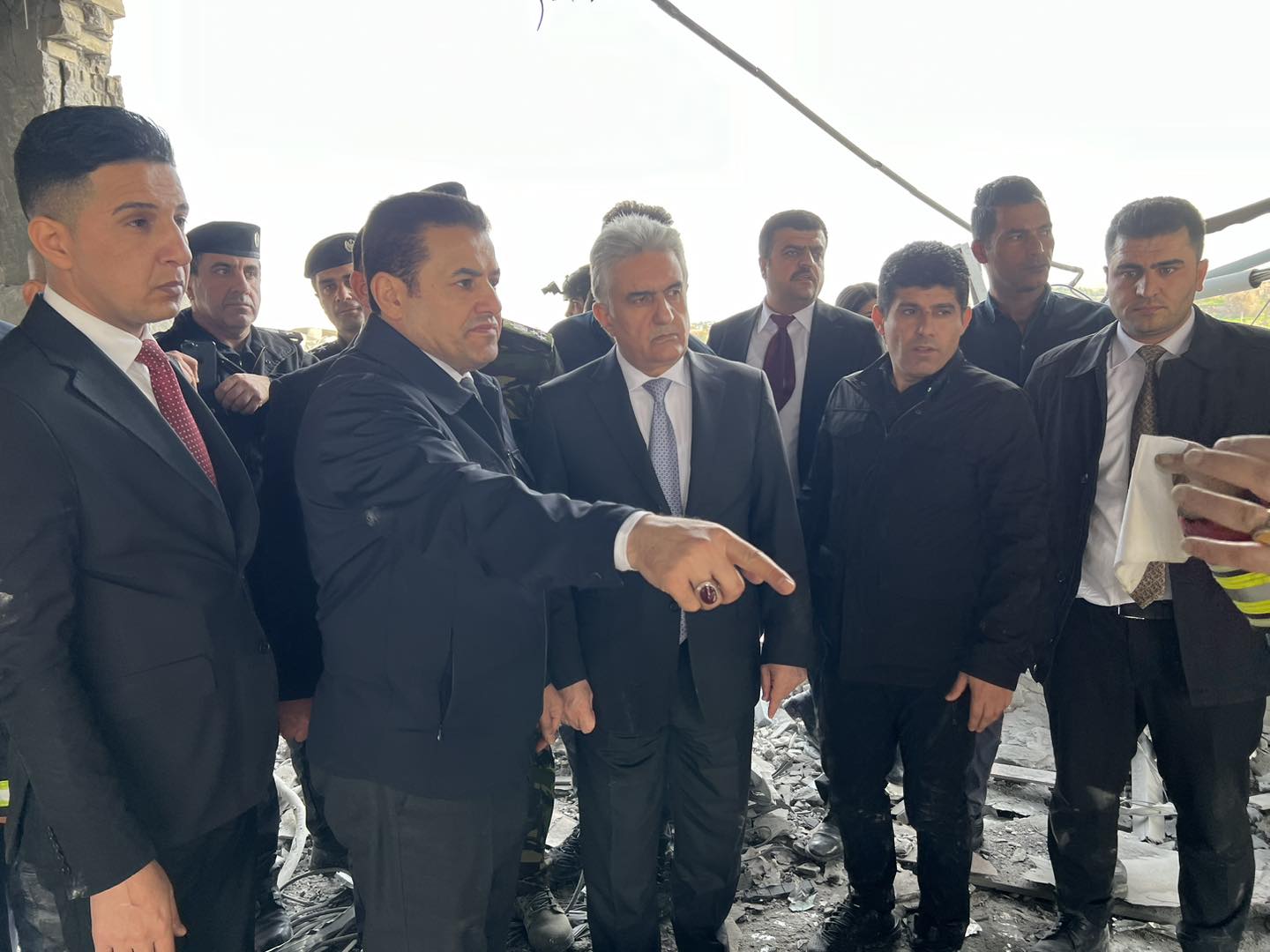 Kurdistan's interior minister, Iraqi national security adviser visit sites of Iranian missile attack on Erbil
