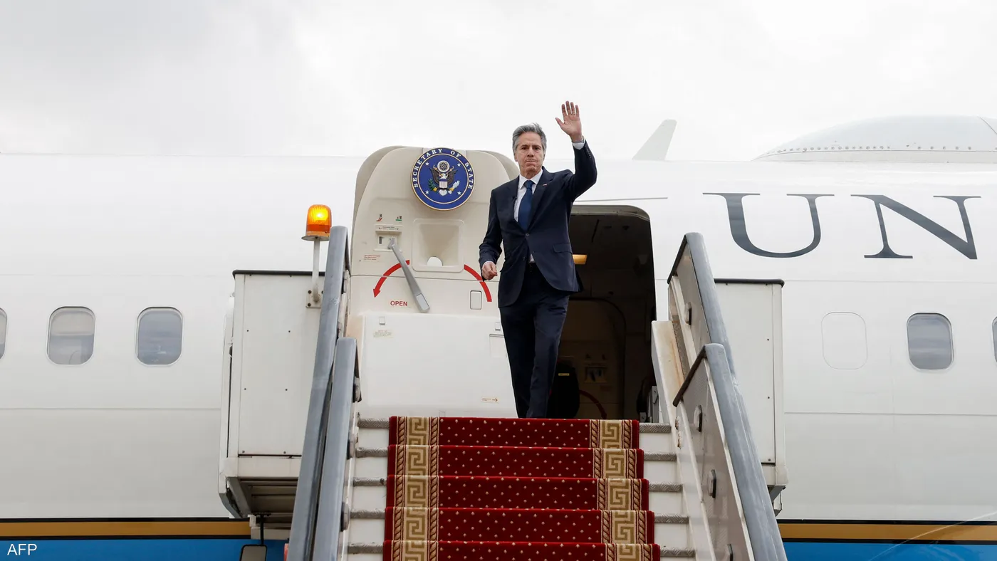 US Secretary of State Forced to Change Aircraft in Return from Davos