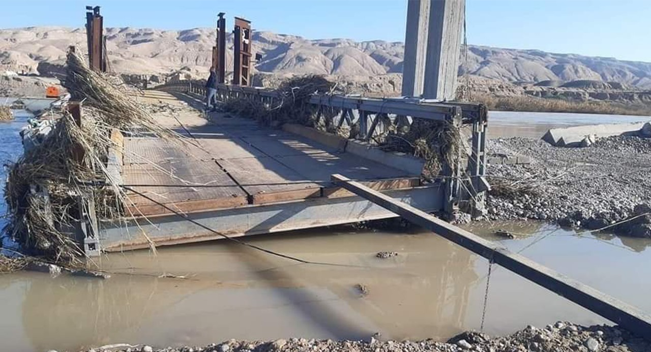 Rising Tigris River Water Levels Disable Floating Bridges in Saladin