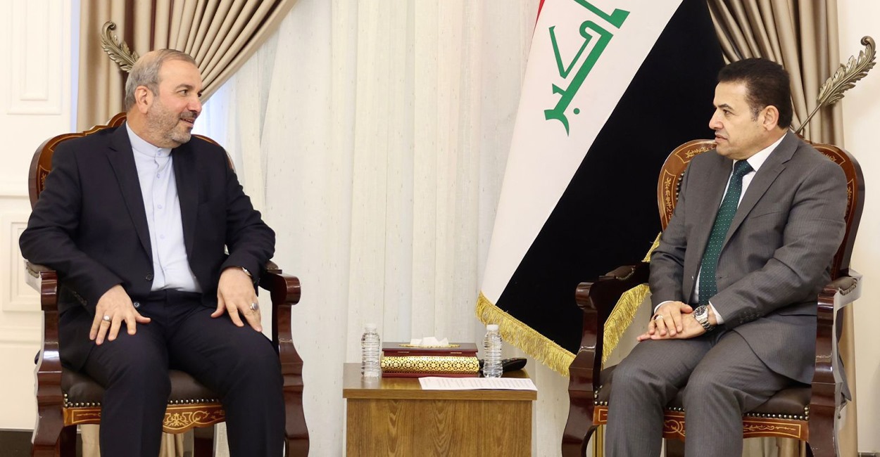 السفير الإيراني لمستشار الأمن القومي العراقي: جميع الإشكالات تُحل عبر التفاهم والحوار