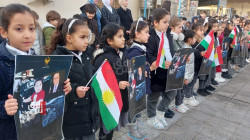 مدارس اقليم كوردستان تقف دقيقة صمت حدادا على أرواح ضحايا القصف الإيراني (صور)