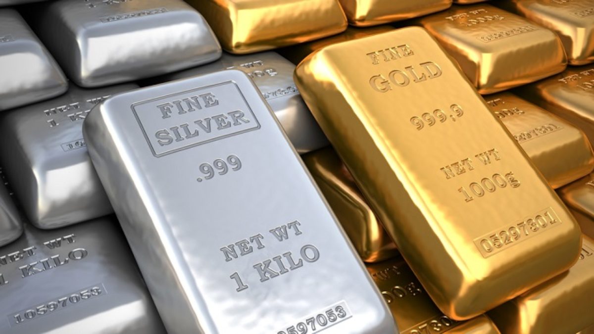 Gold declines despite weakening dollar and anticipation of key federal reserve data