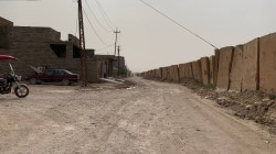 Report: Years after civil war, security wall holds back Iraqi city