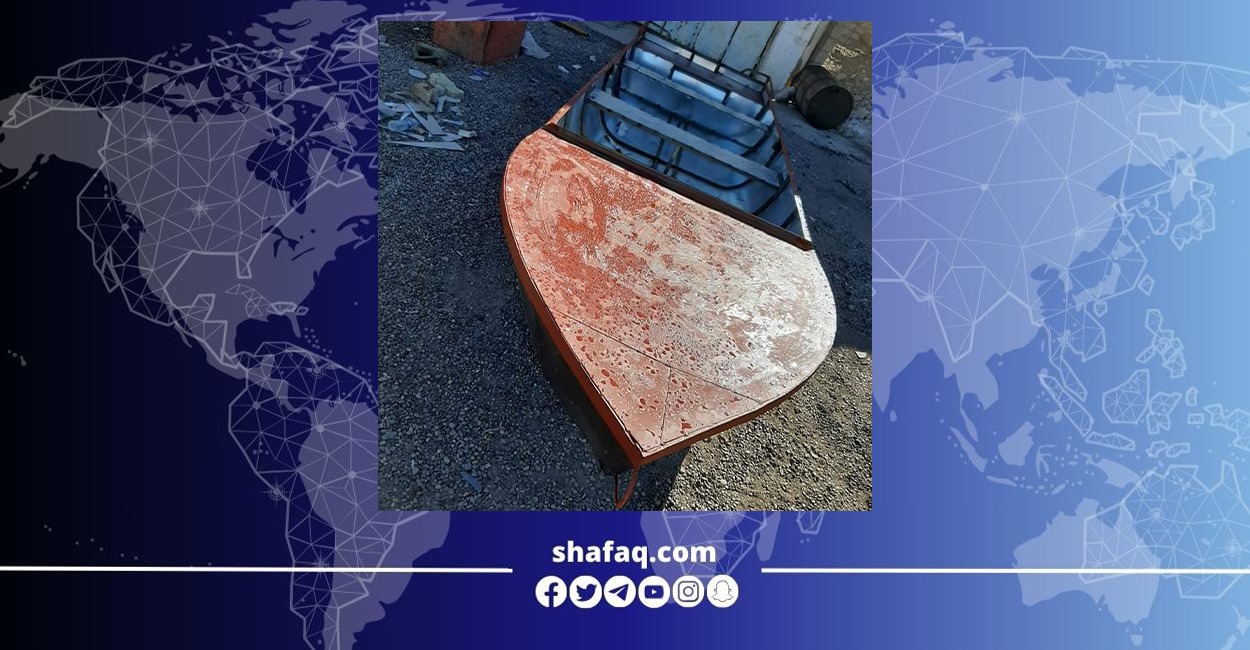صناعة الزوارق.. حرفة عراقية أصيلة تواجه خطر الاندثار (صور)