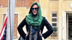 ممثلة "أفلام إباحية" تزور إيران وتفجر جدلاً واسعاً