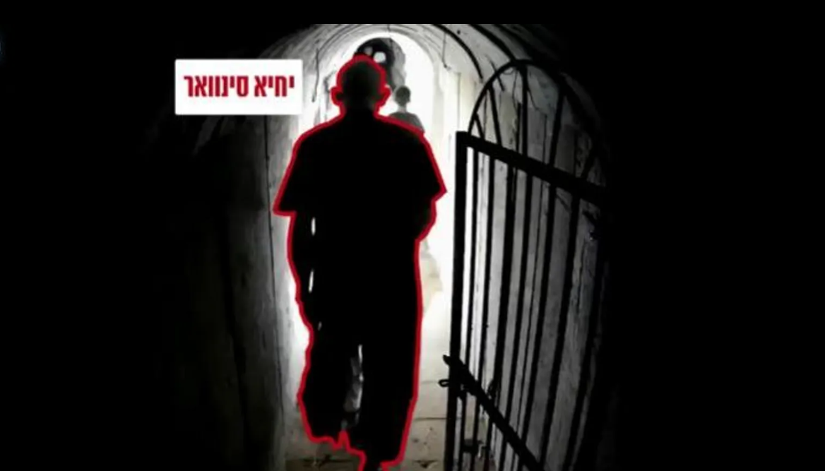اسرائيل تنشر فيديو يظهر شخصا من الخلف وتقول  إنه "السنوار"