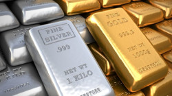 Gold prices rise amidst dollar stability ahead of Federal Reserve meeting minutes