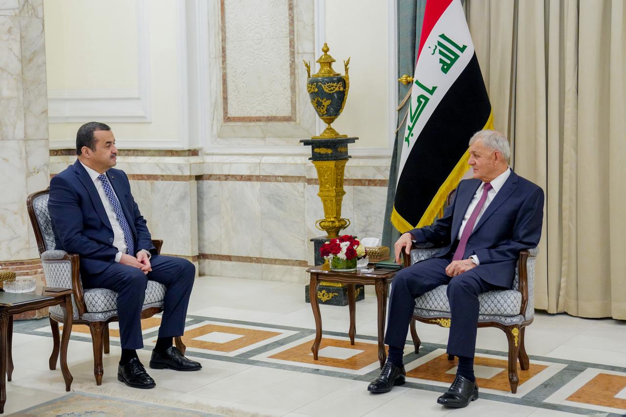 الرئيس العراقي يدعو لتنسيق بين الدول المصدرة للغاز في مجال الاستكشاف والاستخراج