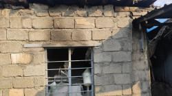 النيران تلتهم منزلا بالكامل مما أسفر عن اصابة افراد اسرة بحروق متفاوتة شمال اربيل (صور)