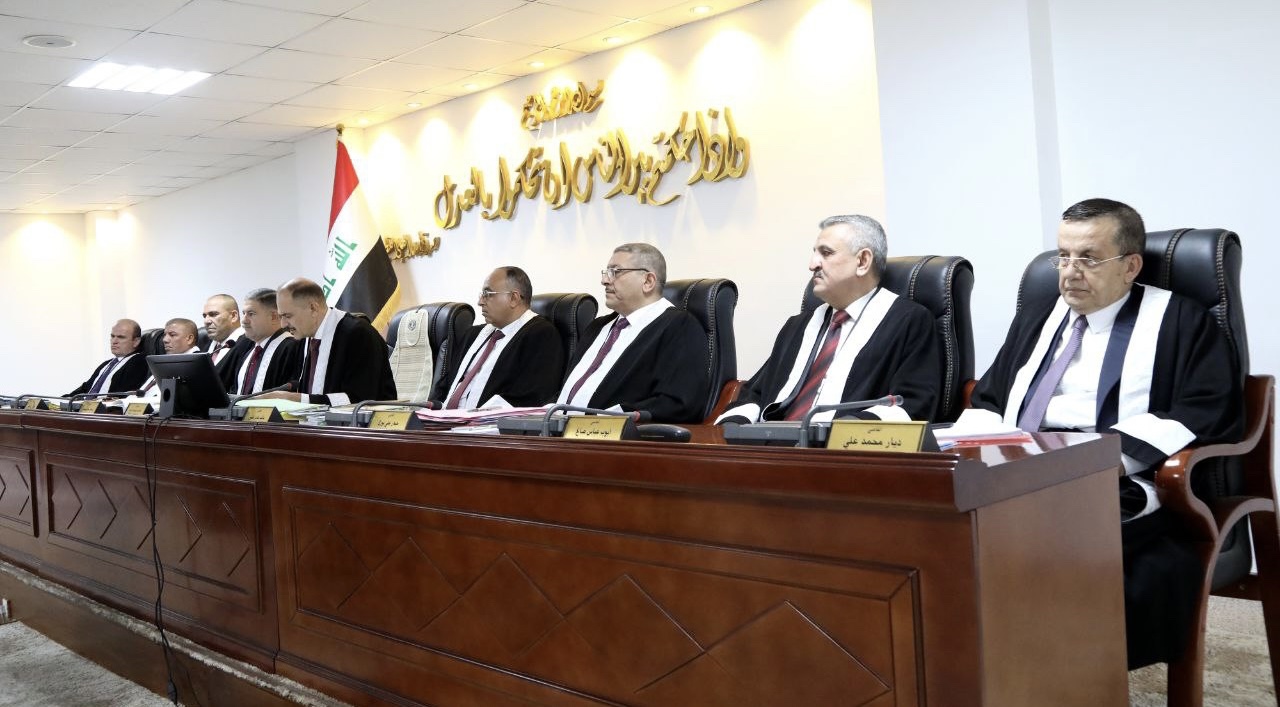 Iraq's top defends its decision on the salaries of Kurdistan's public employees