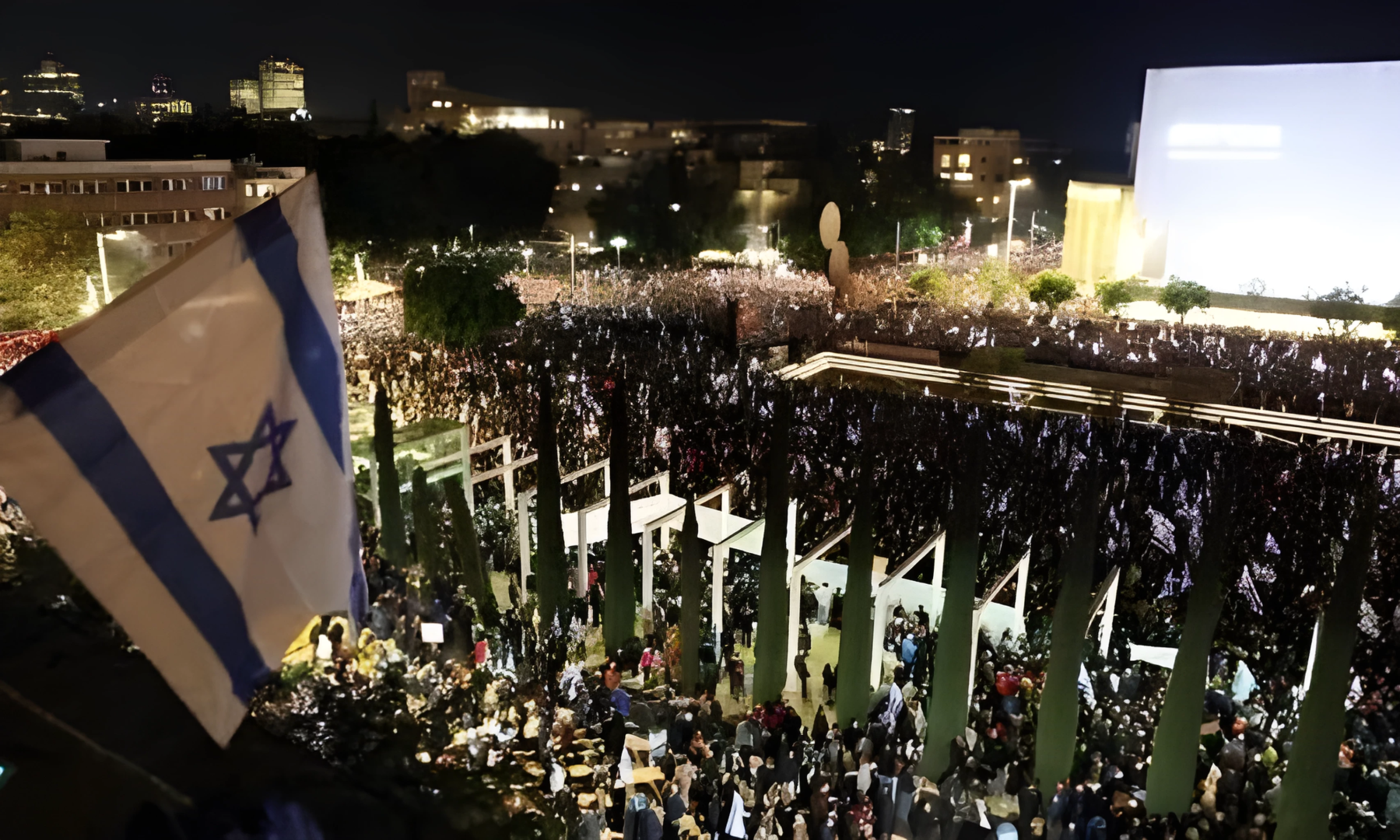 متظاهرون يحاصرون موكب نتنياهو ويطالبون برحيله