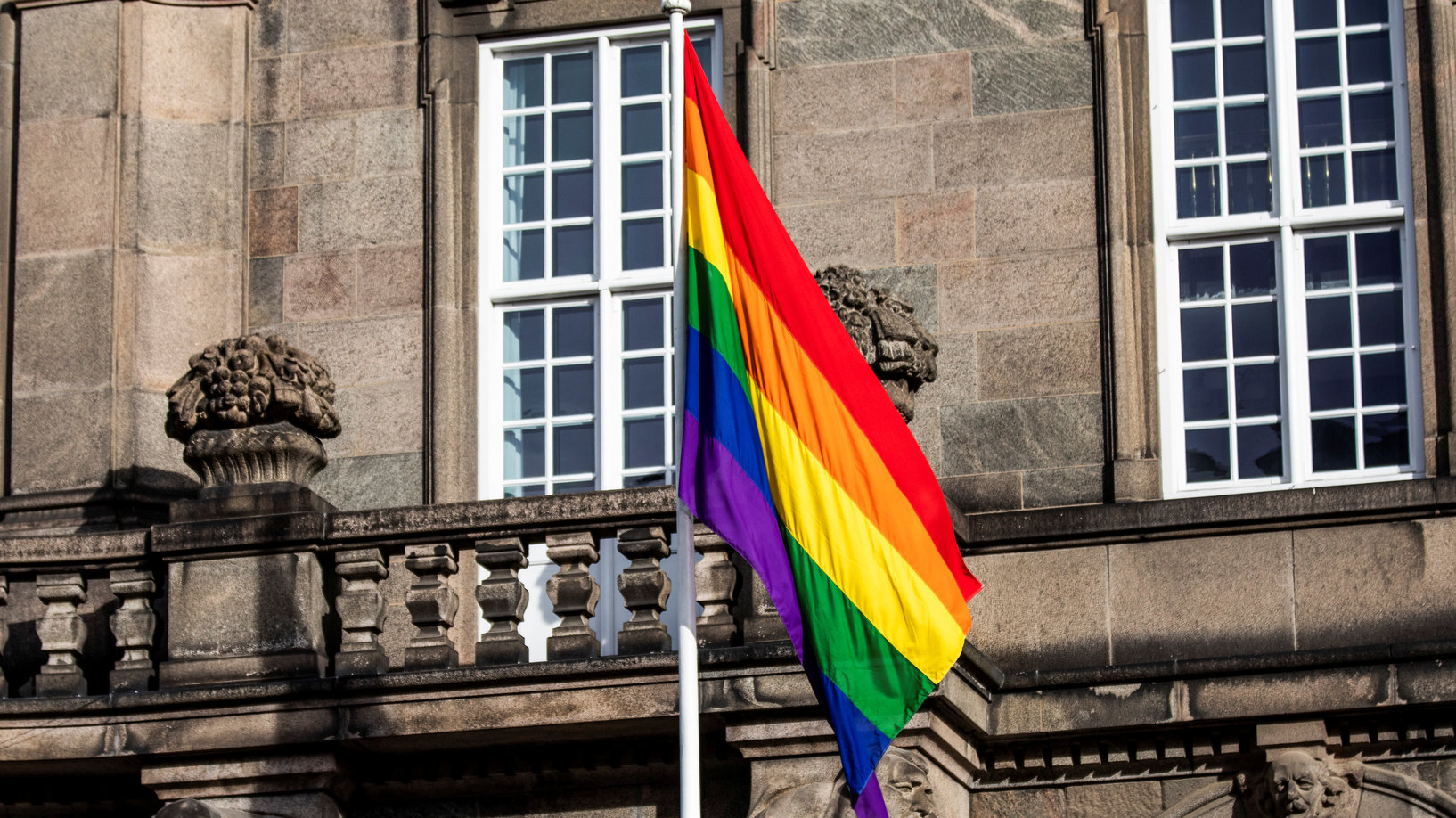 White House:​ US embassies' ban​ оn the﻿ pride flag​ іs “offensive”