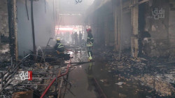 الثاني خلال شهرين.. النيران تلتهم 150 محلاً بسوق البالة في أربيل (صور)