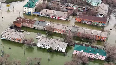 فيضانات "غير مسبوقة" تهدد حياة آلاف الروسيين (صور)