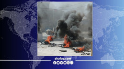بالإطارات المحترقة ..محتجون غاضبون يقطعون طريقا حيوياً وسط الناصرية