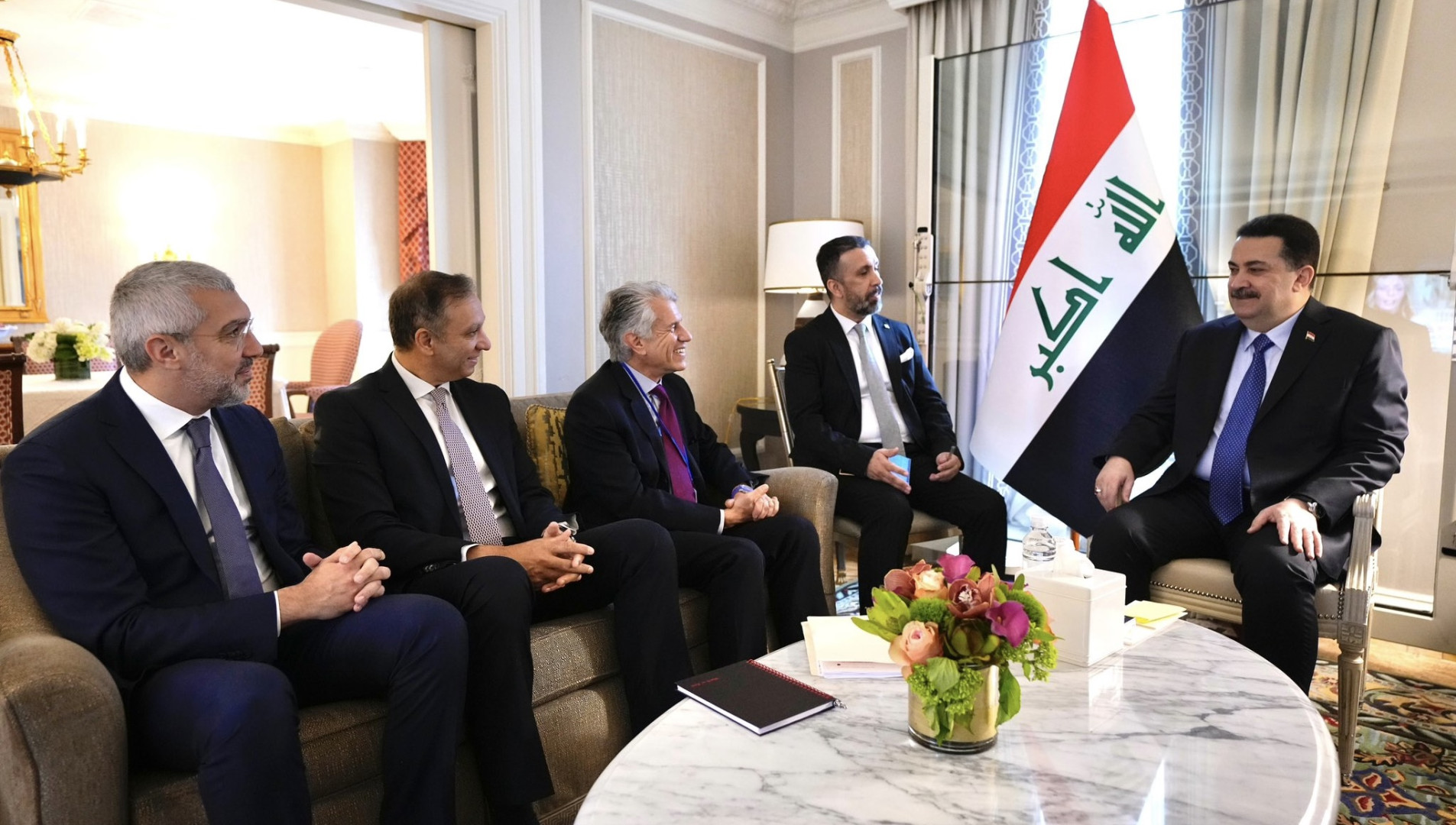 Iraqi PM discusses banking reforms with JP Morgans global head in Washington meeting