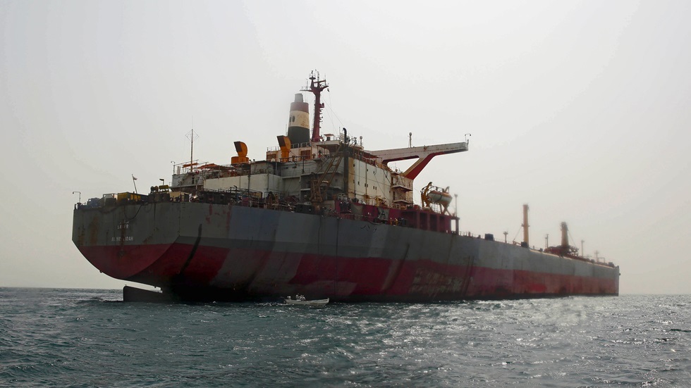 مطالبات من شركات الشحن العالمية بحماية السفن في الشرق الأوسط