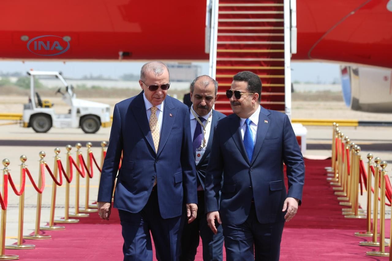 صور.. أردوغان يصل بغداد في زيارة هي الاولى منذ 13 عاماً