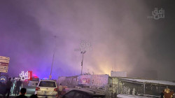 فيديو.. حريق "كبير" في معمل شرقي بغداد