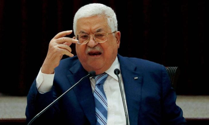 الرئيس الفلسطيني يحذر من "أكبر كارثة" ويخشى ترحيل أهالي الضفة نحو الأردن