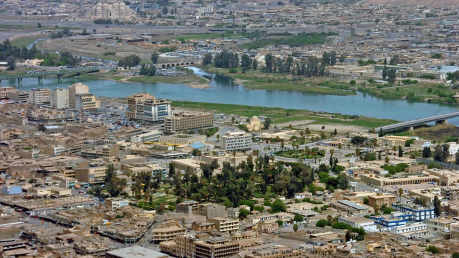 محافظة نينوى تُصدر تنويهاً "عاجلاً" بشأن زيادة الاطلاقات المائية من سد الموصل
