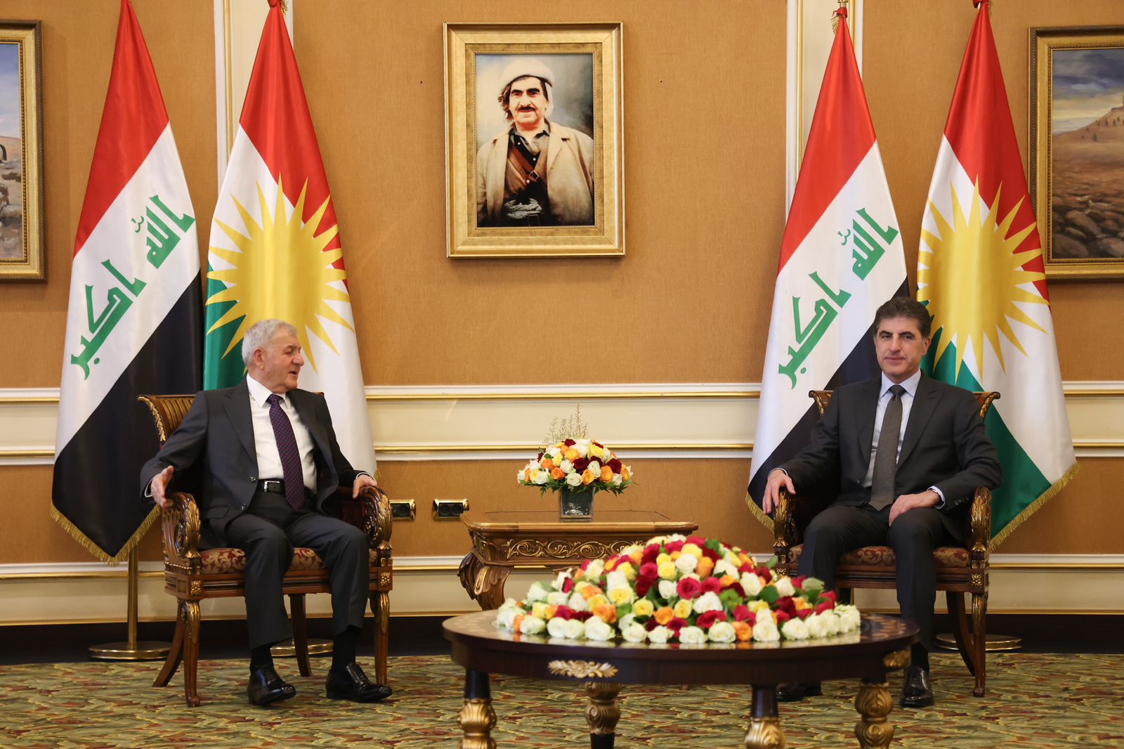 President Nechirvan Barzani welcomes Iraqi President at Erbil Airport