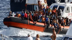 رغم اعتراض المنظمات الإنسانية.. الاتحاد الأوروبي يقرّ قوانين مكافحة الهجرة