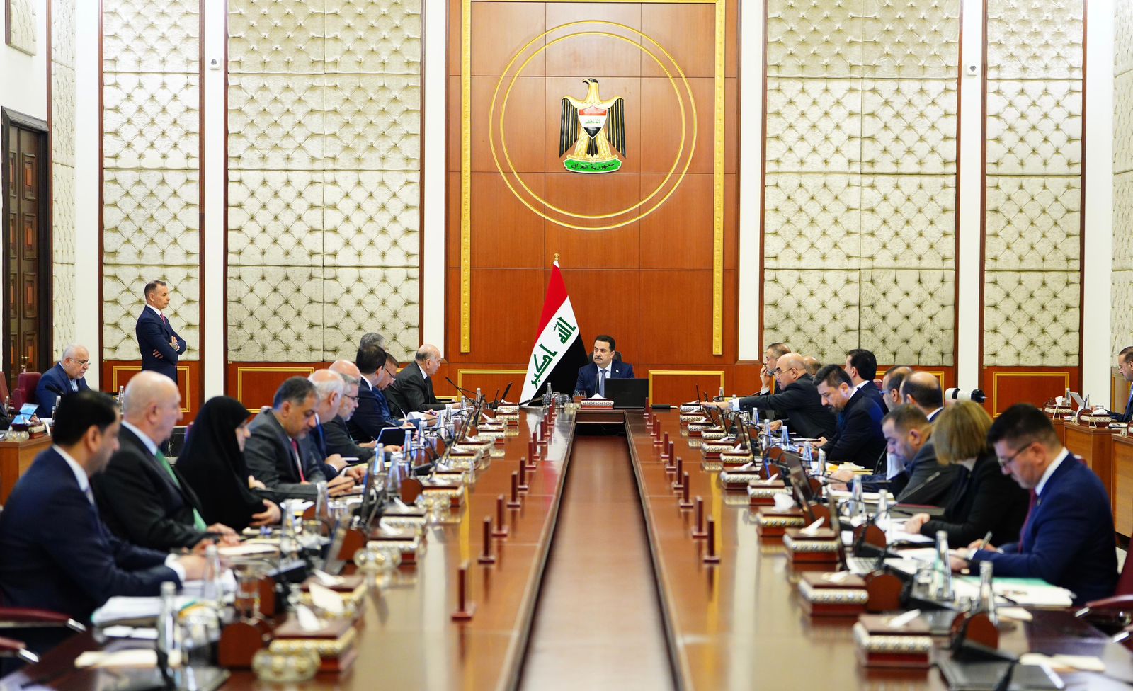 مجلس الوزراء يتخذ قراراً بشأن طريق حيوي بين بسماية وبغداد ويثبت 17 مديراً عاماً