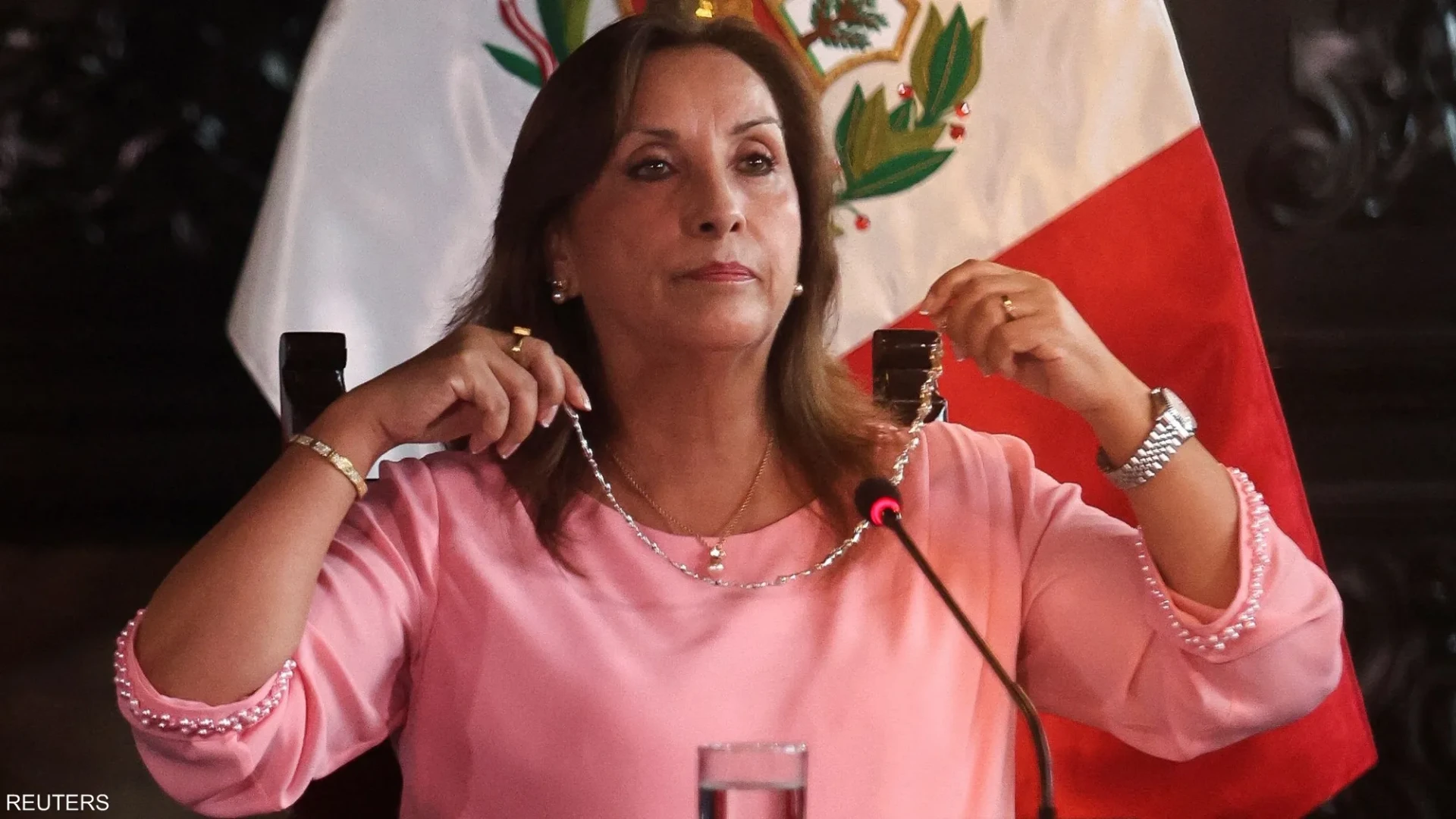 استجواب رئيسة البيرو بسبب ساعة "روليكس"