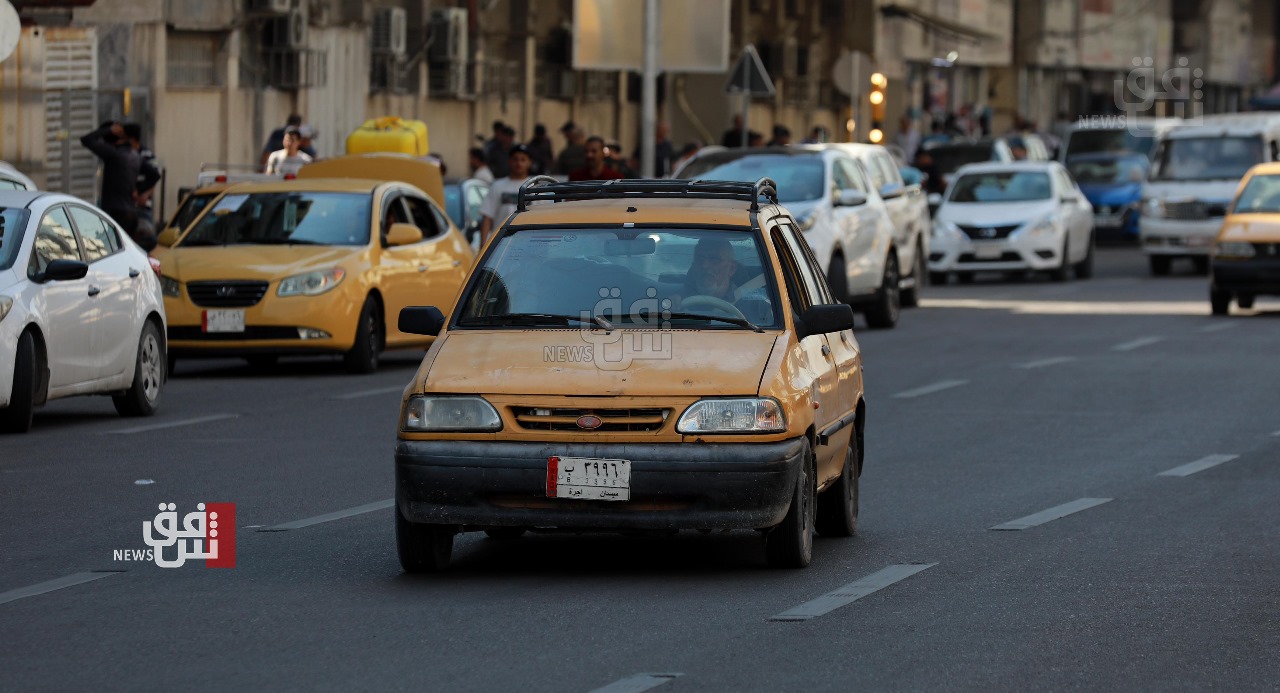 "عدّاد الأجرة" يرعب سائقي التكسي في بغداد ويلوّحون إلى "ما لا يحمد عقباه"