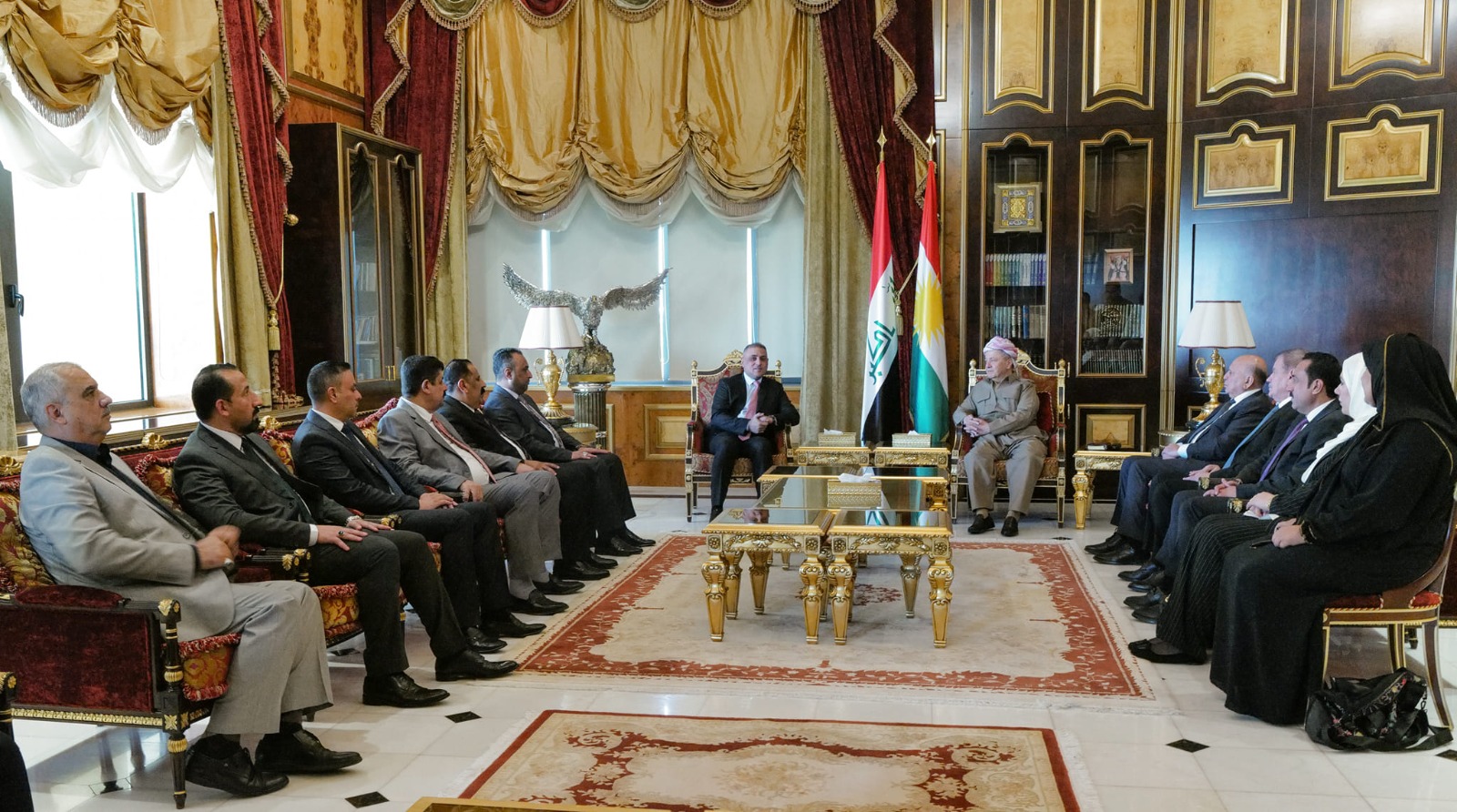 Masoud Barzani discusses political challenges with Wasit Governor